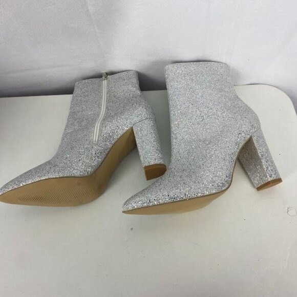 Sparkly Sliver Side Zip Ankle Pointed Toe Disco Boots  Women's Sz 9. - Picture 5 of 6